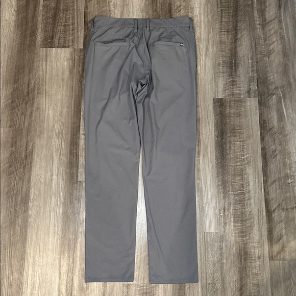 Travis Mathew Slack Performance Golf Pants - 32 - Picture 3 of 8